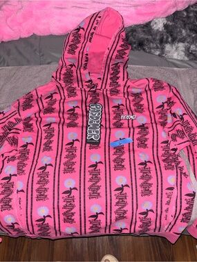Pink Graphic Pullover Hoodie with Allover Print -
